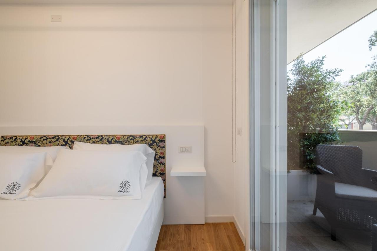 Helios Guest House Cagliari Dış mekan fotoğraf